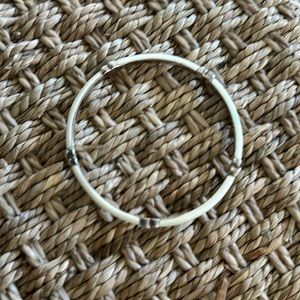 Authentic Tiffany & Co Sterling Silver Creamy White Enamel Bangle 20.8g.
